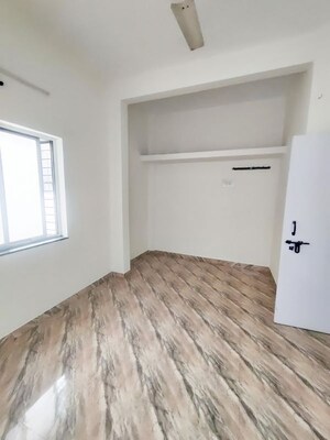 Bedroom in 1 BHK Apartment at Chandan Nagar – for Rent
