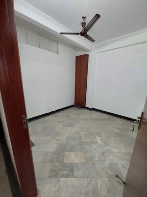 Room in 4 BHK Builder Floor at Malviya Nagar – for Sale