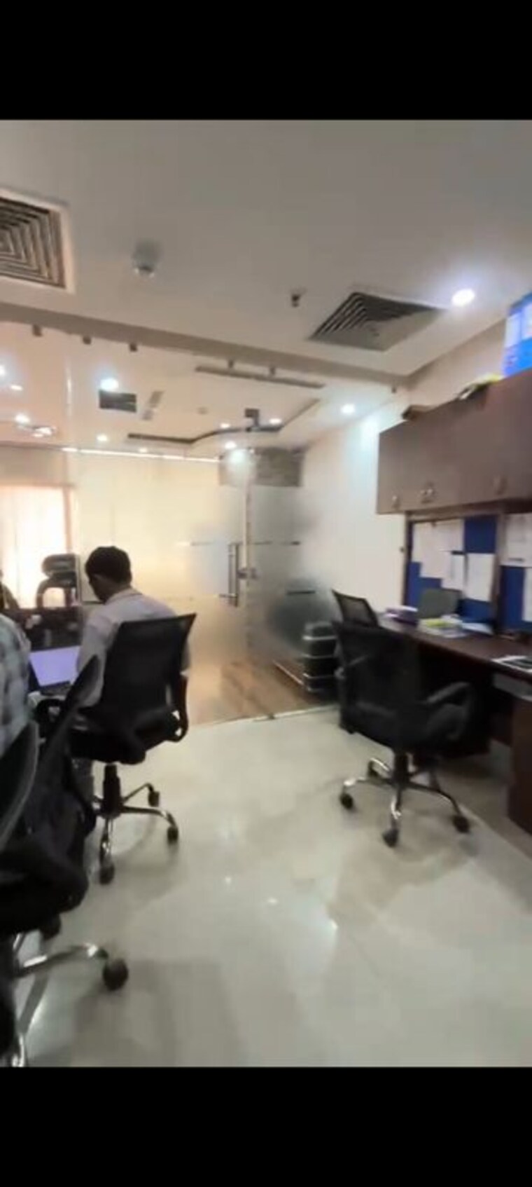 Team Area, spaze-itech-park Commercial Office Space 450 Sq.Ft. In Sector 49 Gurgaon 10772759
