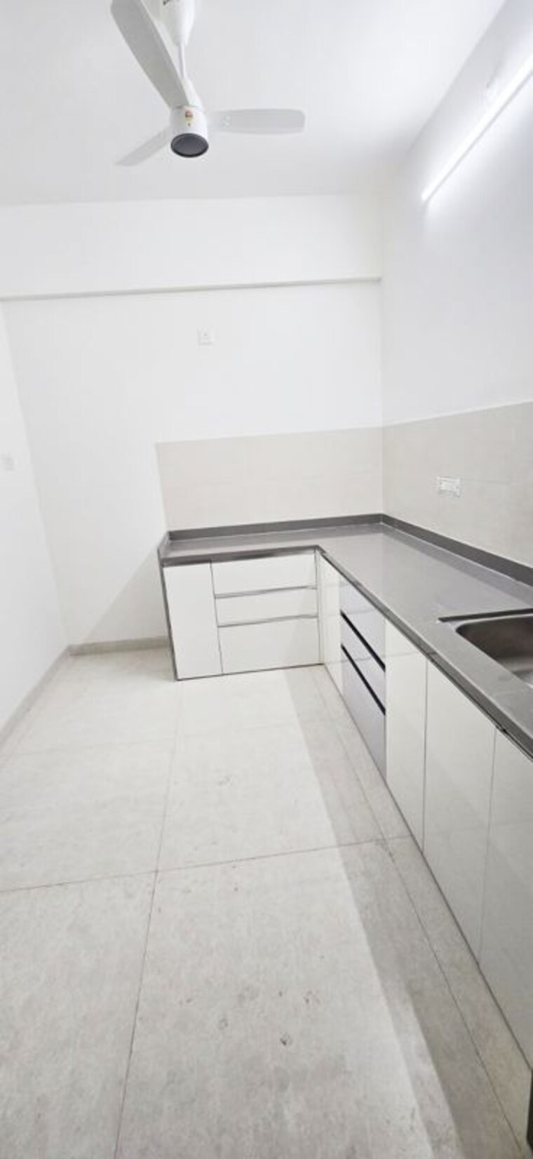 Kitchen/pantry, rohan-karan-evana 2 Bedroom 750 Sq.Ft. Builder Floor In Wadgaon Sheri Pune 10772879