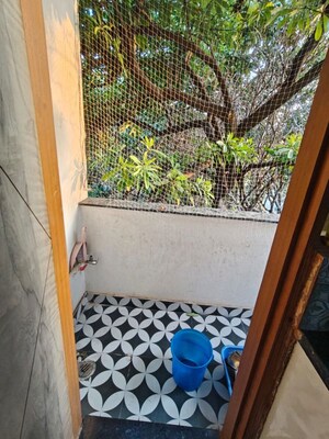 Balcony in 1 RK Builder Floor at South City 1 – for Rent