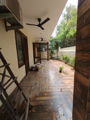 Balcony in 3 BHK Builder Floor at Sushant Lok I – for Rent