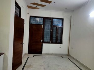 Building Lobby in 2 BHK Builder Floor at Sector 55 – for Rent