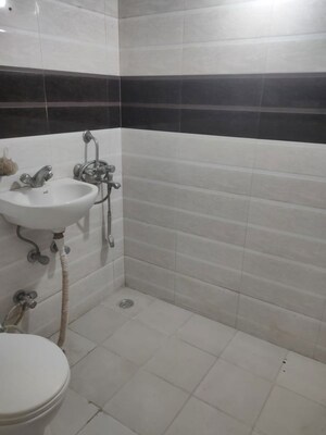 Bathroom in 2 BHK Builder Floor at Sector 55 – for Rent