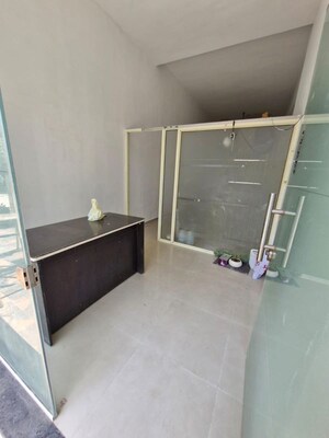  Shop For Rent in Nalasopara West