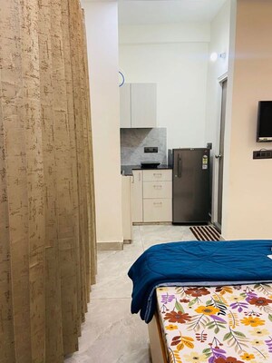 Bedroom in 1 RK Builder Floor at Sector 57 – for Rent