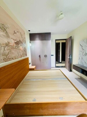 1 RK Builder Floor For Rent in Sector 55