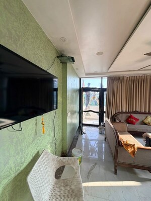 Kitchen in 2 BHK Builder Floor at Malviya Nagar – for Rent
