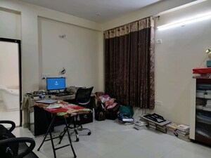 Living Room in 3 BHK Independent House at New Colony – for Rent