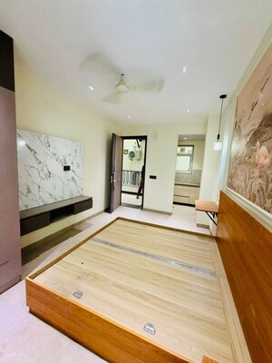 1 RK Builder Floor For Rent in Sector 56