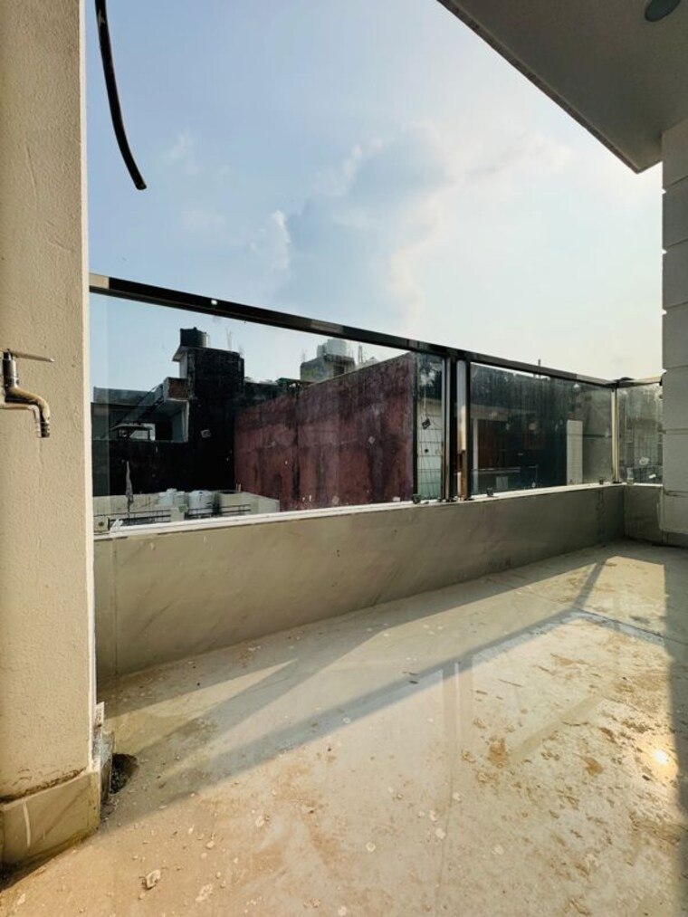 Balcony, chattarpur 3 Bedroom 1200 Sq.Ft. Apartment In Chattarpur Delhi 10773191