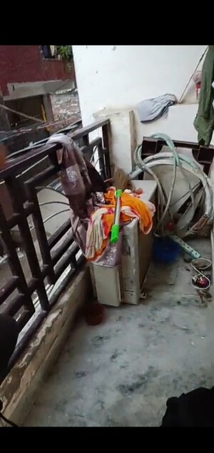 Gym in 1 BHK Builder Floor at Mahavir Enclave – for Sale
