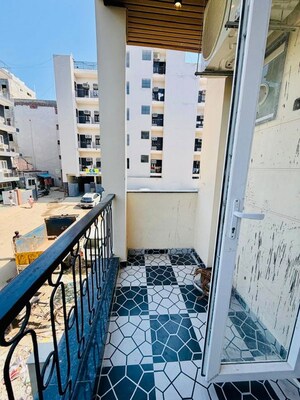 Balcony in 1 RK Builder Floor at Sector 57 – for Rent