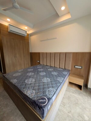 1 RK Builder Floor For Rent in Sector 52