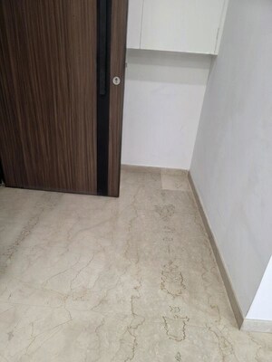 Room in 2 BHK Apartment at Lodha Kiara, Worli – for Sale
