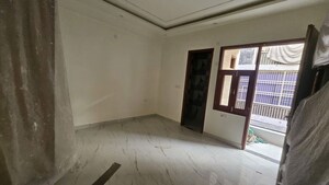 Bedroom in 3 BHK Builder Floor at Dilshad Colony – for Sale