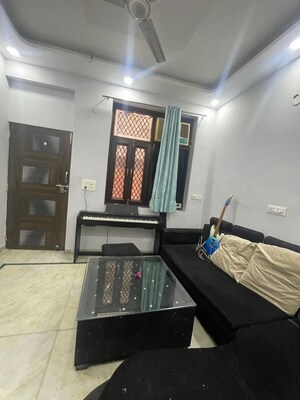 3 BHK Builder Floor For Rent in Vikas Puri