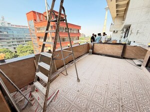 Living Room in  Office Space at Netaji Subhash Place – for Rent