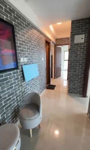 Bathroom in 2.5 BHK Apartment at Sheth Auris Bliss, Malad West – for Rent