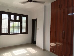 Room in 2 BHK Builder Floor at Sector 19 Dwarka – for Sale