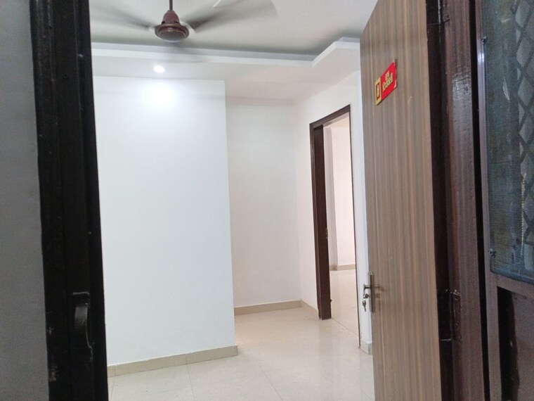 undefined, sector 19 dwarka 2 Bedroom 75 Sq.Yd. Builder Floor In Sector 19 Dwarka Delhi 10773488