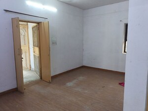 Room in 3 BHK Apartment at Sarv Priya Mahajan CGHS, Sector 14 Dwarka – for Sale