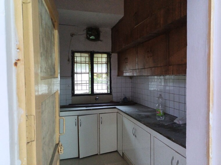 Kitchen, sarv-priya-mahajan-cghs 3 Bedroom 1400 Sq.Ft. Apartment In Sector 14 Dwarka Delhi 10773489