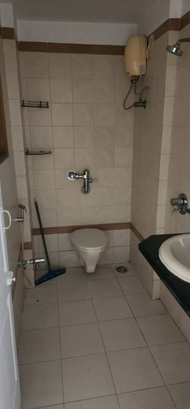 Bathroom, skyline-villa 2 Bedroom 1076 Sq.Ft. Apartment In Powai Mumbai 10773507