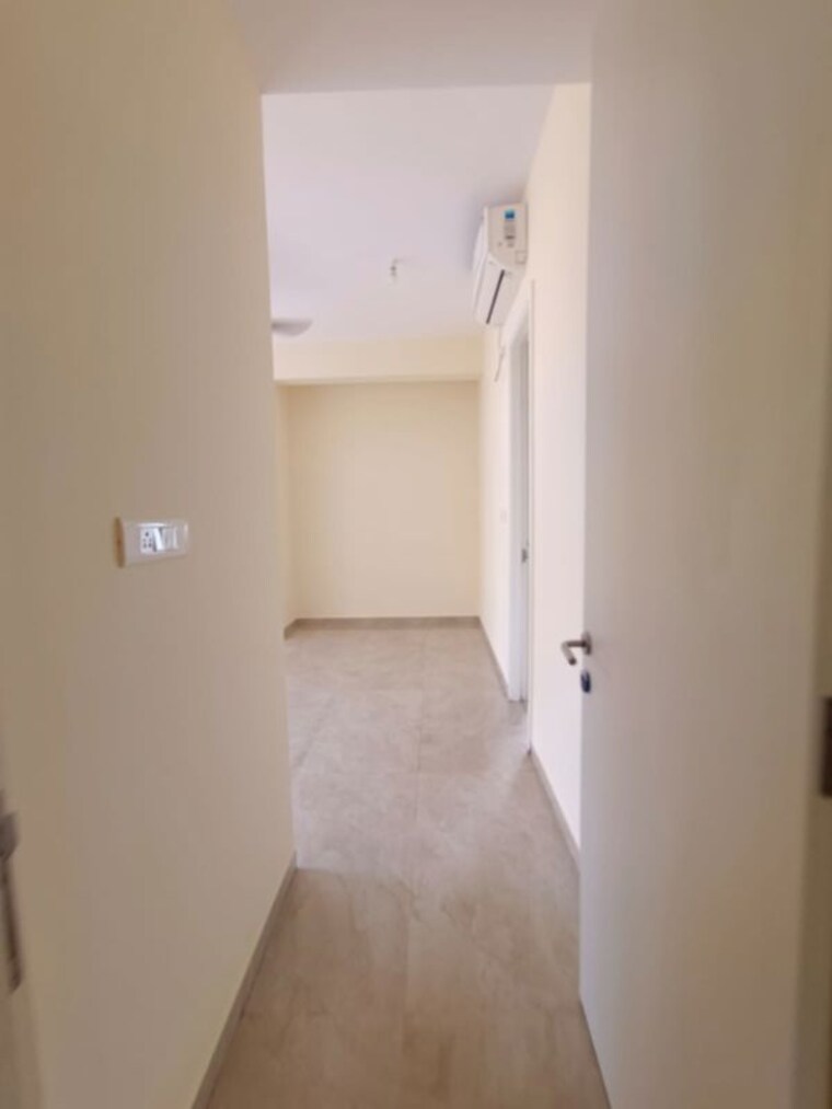 Room, tata-serein 2 Bedroom 850 Sq.Ft. Apartment In Pokhran Road No Two Thane 10773510