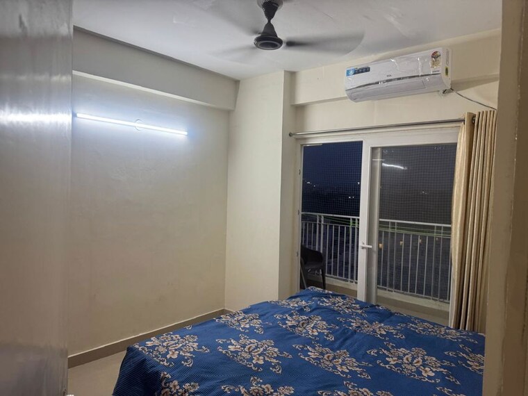 Bedroom, gls-avenue-81 2.5 Bedroom 740 Sq.Ft. Apartment In Sector 81 Gurgaon 10773516