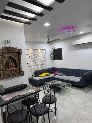 2 BHK Apartment For Rent in Vedant Complex CHS, Samata Nagar
