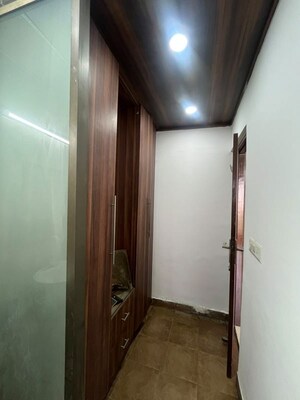 Furnished Amenities in 4 BHK Apartment at Civitech Sampriti, Sector 77 – for Rent