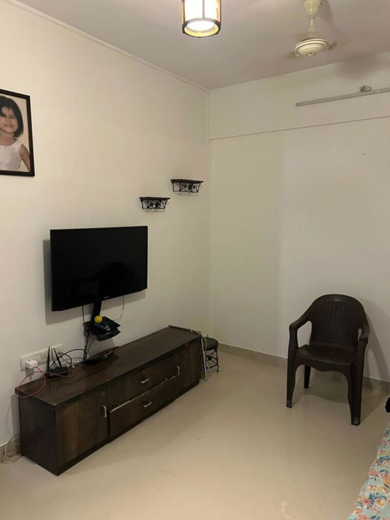 Room, lodha-casa-royale-grande 1 Bedroom 585 Sq.Ft. Apartment In Majiwada Thane 10773570