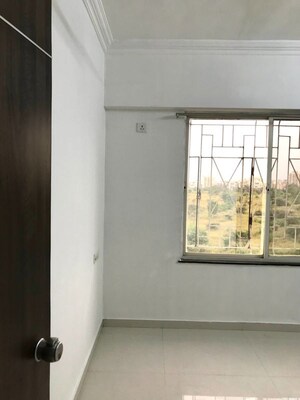 Room in 1 BHK Apartment at Defence Colony – for Sale