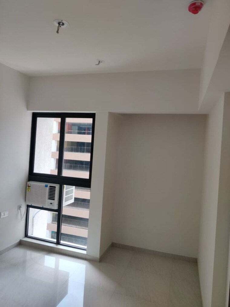Room, lodha-crown-quality-homes 1 Bedroom 354 Sq.Ft. Apartment In Majiwada Thane 10773600