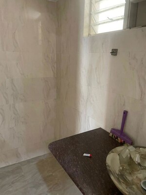Bathroom in 3 BHK Villa at Bungalow Area – for Rent