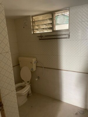 Bathroom in 3 BHK Villa at Bungalow Area – for Rent