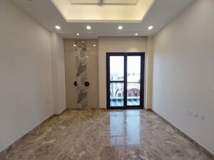 Room in 3 BHK Builder Floor at Greater Kailash I – for Rent