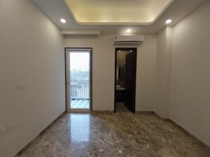 Room in 3 BHK Builder Floor at Greater Kailash I – for Rent
