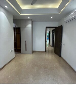 Room in 3 BHK Builder Floor at Greater Kailash I – for Sale