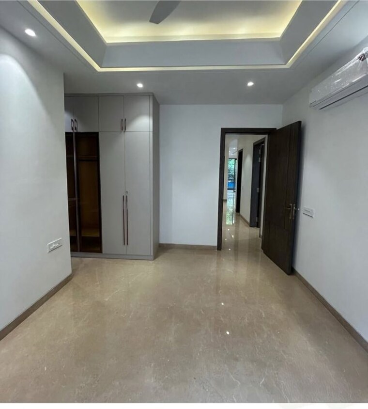 Room, greater kailash i 3 Bedroom 1800 Sq.Ft. Builder Floor In Greater Kailash I Delhi 10773613