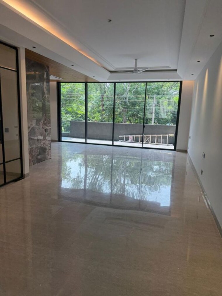 Room, greater kailash i 3 Bedroom 1800 Sq.Ft. Builder Floor In Greater Kailash I Delhi 10773613