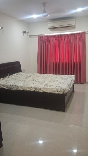 4 BHK Apartment For Sale in Colaba