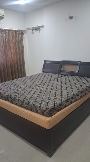 Bedroom in 4 BHK Apartment at Colaba – for Sale