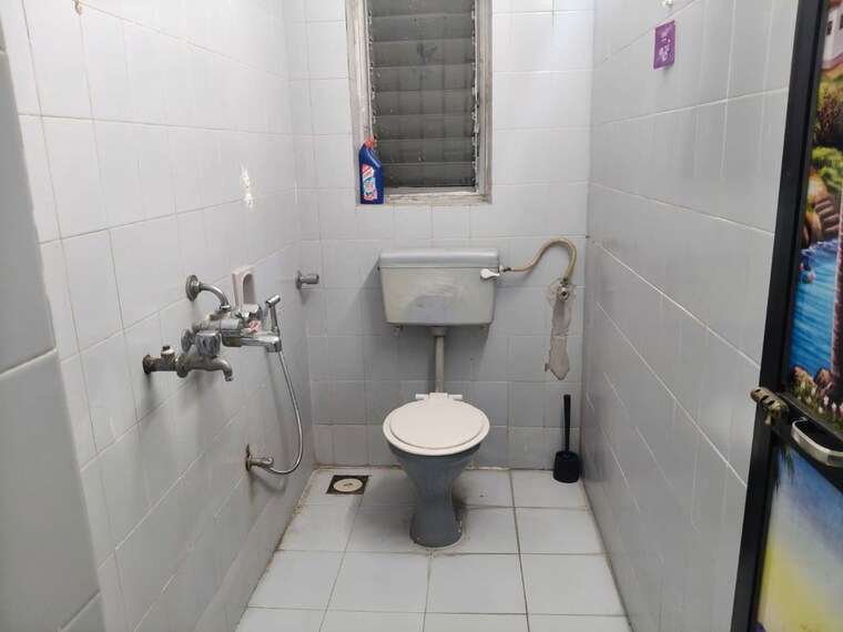 Bathroom, shailesh-tower-nerul 2 Bedroom 900 Sq.Ft. Apartment In Nerul Sector 19a Navi Mumbai 10773705