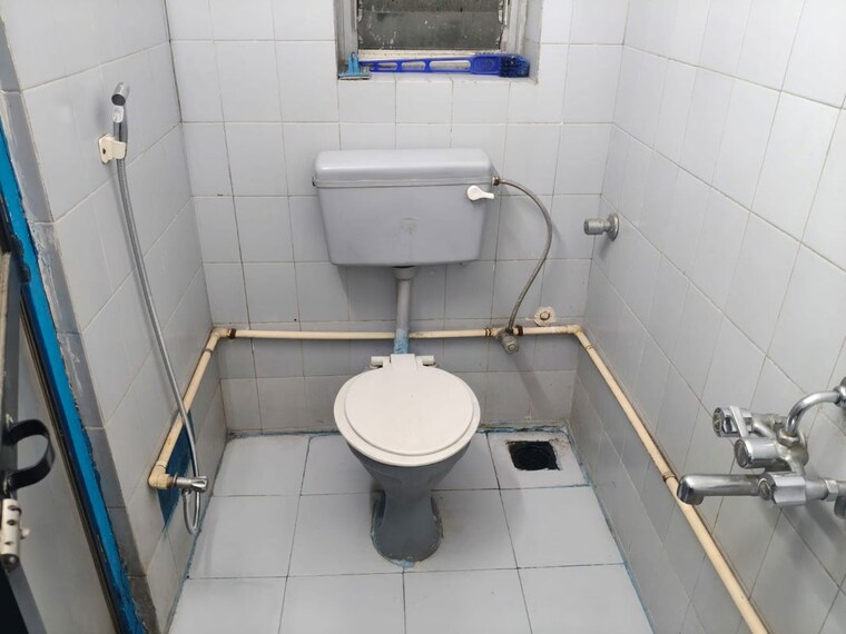 Bathroom, shailesh-tower-nerul 2 Bedroom 900 Sq.Ft. Apartment In Nerul Sector 19a Navi Mumbai 10773705