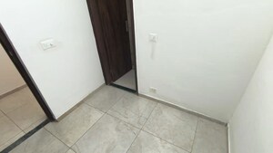 Room in 3.5 BHK Apartment at BPTP Spacio, Sector 37d – for Sale