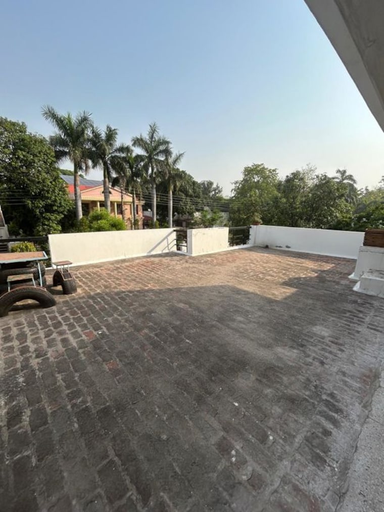Exterior View, sector 27 2 Bedroom 1800 Sq.Ft. Independent House In Sector 27 Chandigarh 10773730