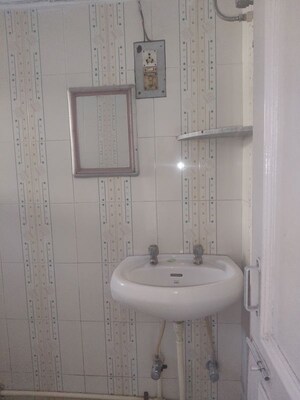 Bathroom in 1 BHK Independent House at Sector 9 Panchkula – for Rent