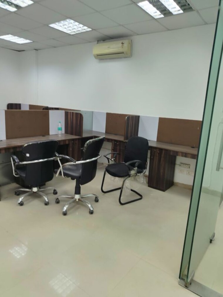 Team Area, unitech-arcadia Commercial Office Space 1029 Sq.Ft. In South City 2 Gurgaon 10773813